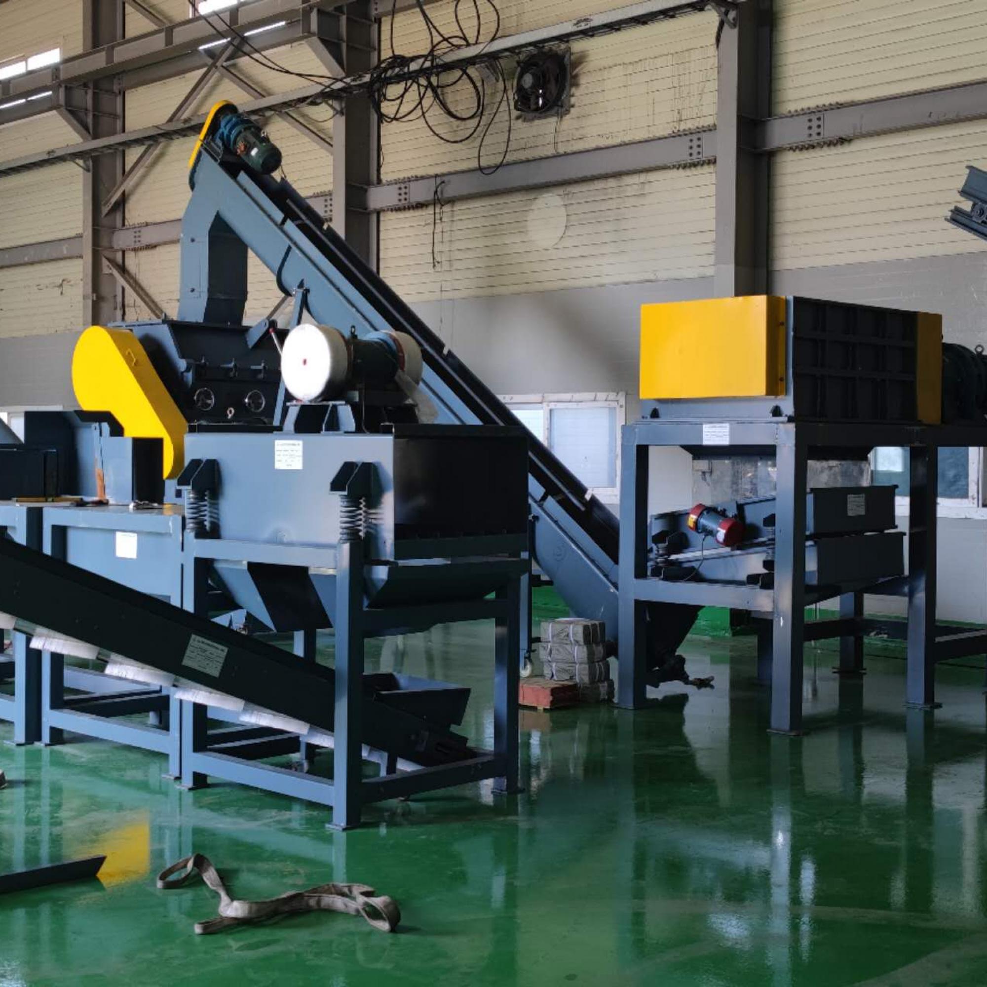 5T/H鉛酸電池破碎分選生產線