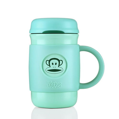 傳統保溫杯已經落伍,如今正流行高科技產品,圖8居然會自動加熱