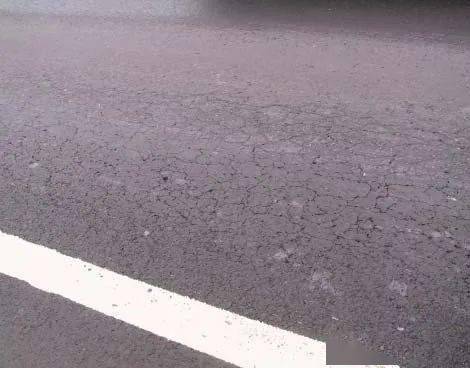 抗裂型水穩設計與施工工藝