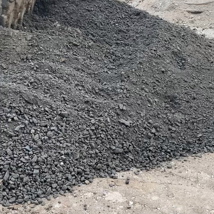 二灰碎石,水穩(wěn)碎石產(chǎn)品:高壓實(shí)度:15:85～20:80二灰與粒料:20晶體粒徑