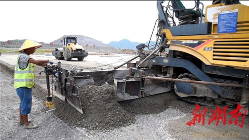 湘西機(jī)場飛行區(qū)及工作區(qū)建設(shè)有序進(jìn)行