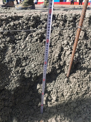 強者愈強！徐工RP1253T混凝土攤鋪機勇闖3700米高原，助力拉日高速建設